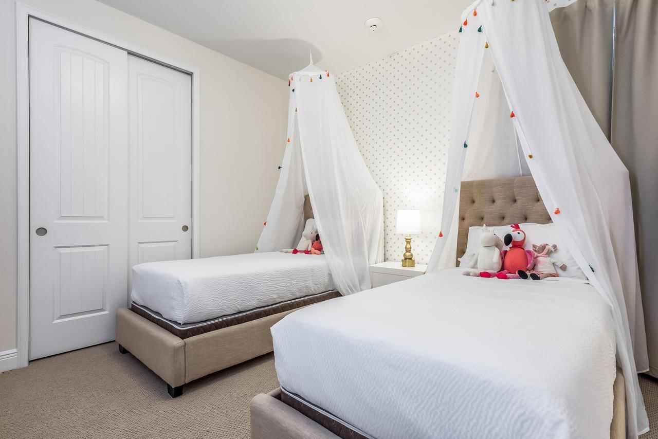 Exquisite Home With Media Room & Games Near Disney By Rentyl - 7600M Orlando Buitenkant foto